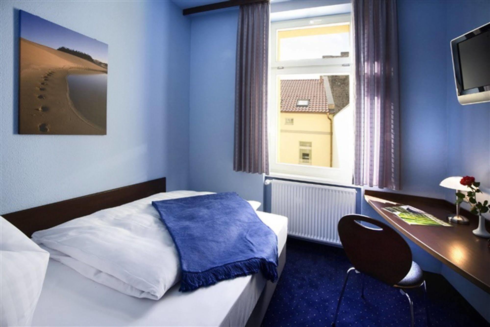 Melarose Feng Shui Hotel Berlin Rum bild